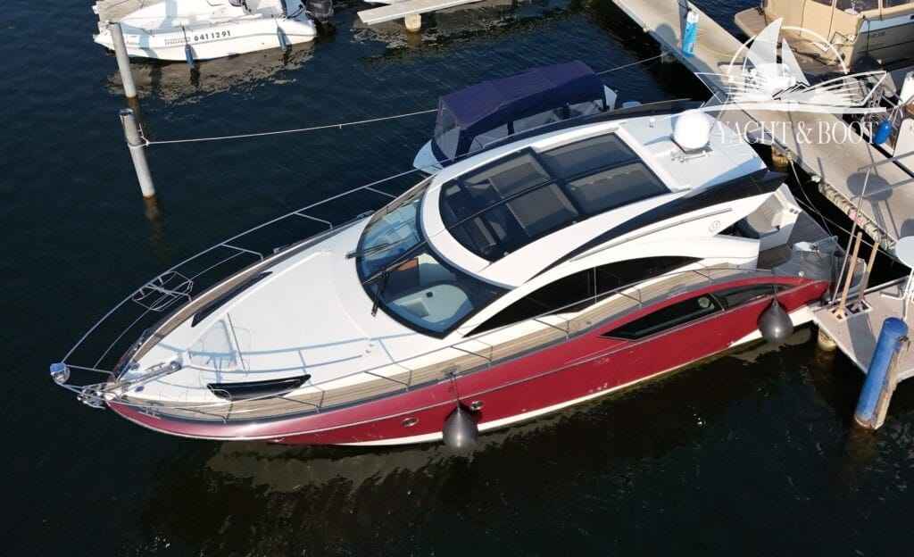 Motorboot Marquis 420 Sport Coupe