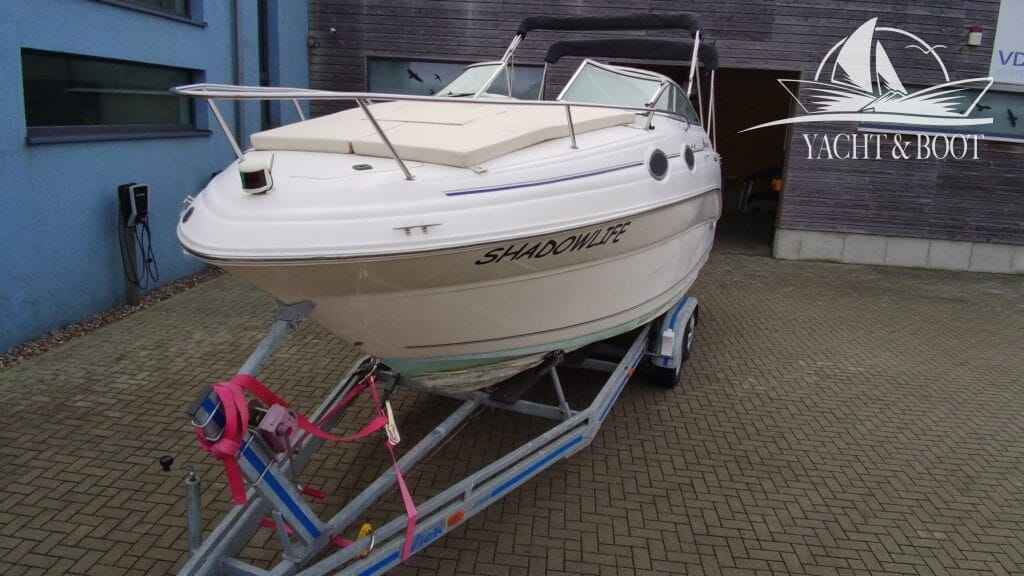 Motorboot Sea Ray 240 DA Sundancer