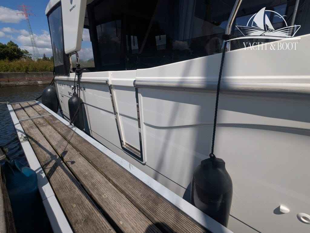Motorboot Beneteau Swift Trawler 30