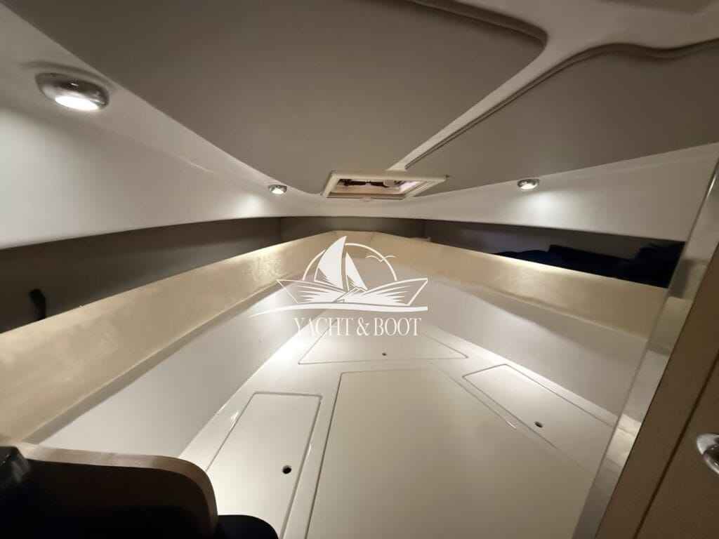 Motorboot Saver 690 Cabin