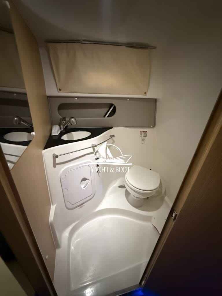 Motorboot Saver 690 Cabin