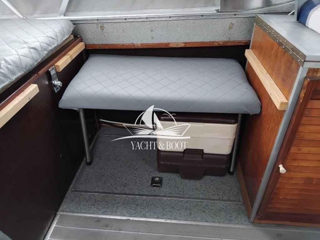 Motorboot Draco Tramp