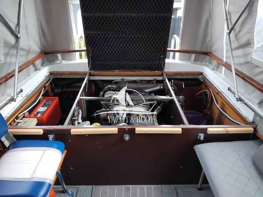 Motorboot Draco Tramp