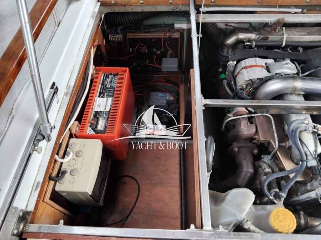 Motorboot Draco Tramp