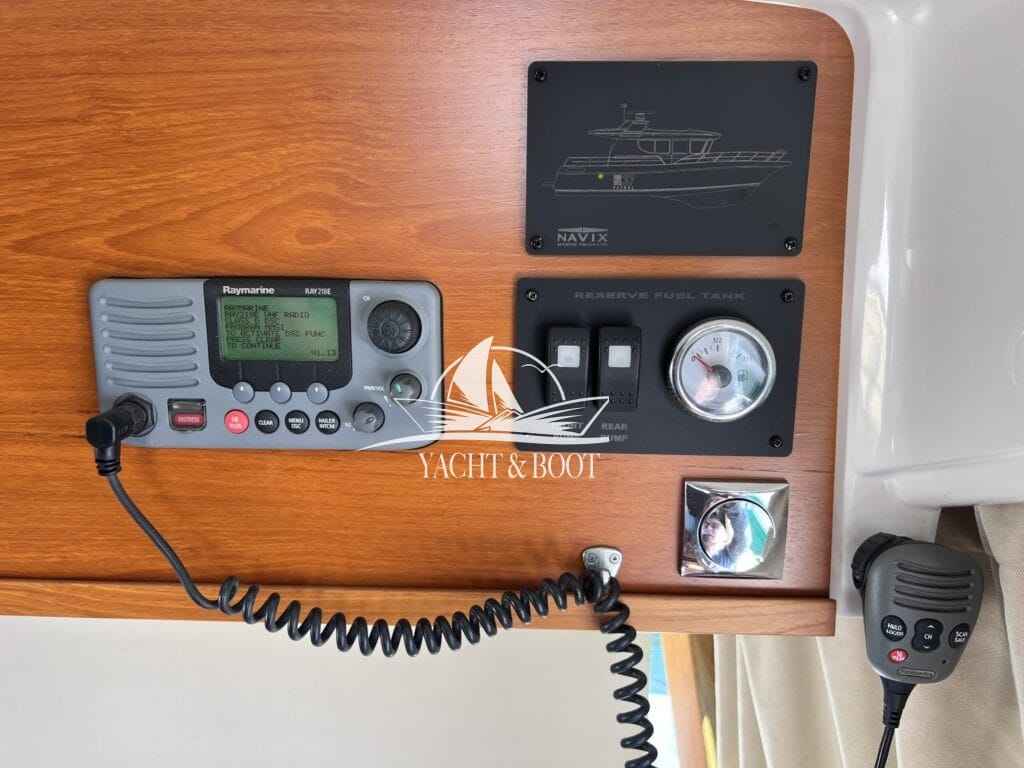 Motorboot Doral 37 PATROL
