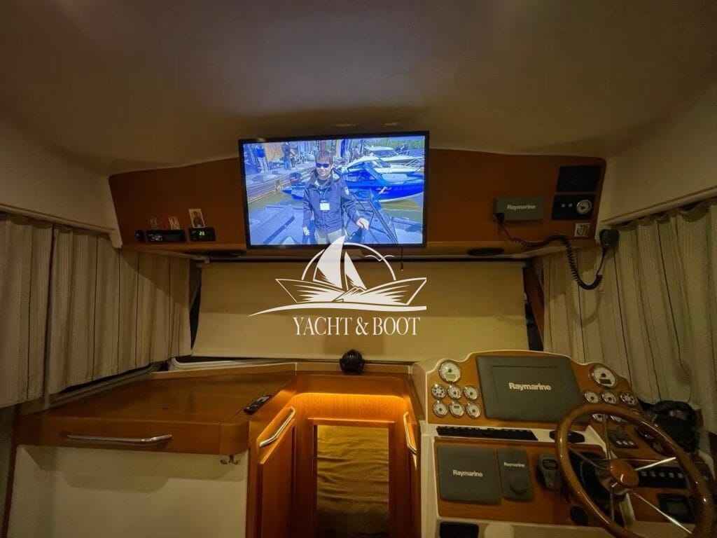 Motorboot Doral 37 PATROL