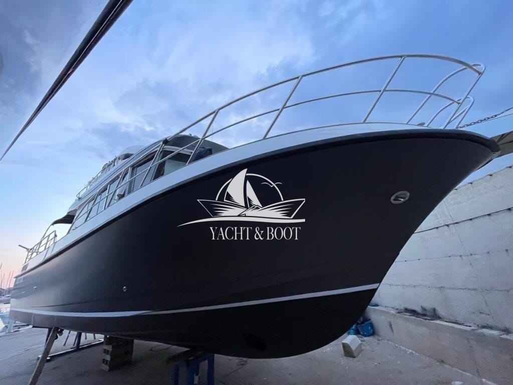 Motorboot Doral 37 PATROL