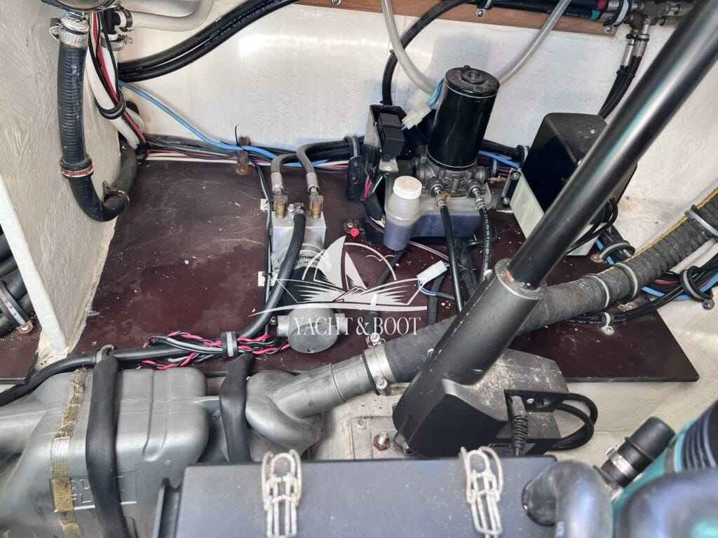 Motorboot Doral 37 PATROL