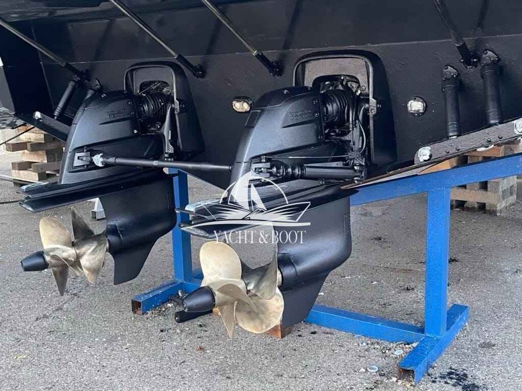 Motorboot Doral 37 PATROL