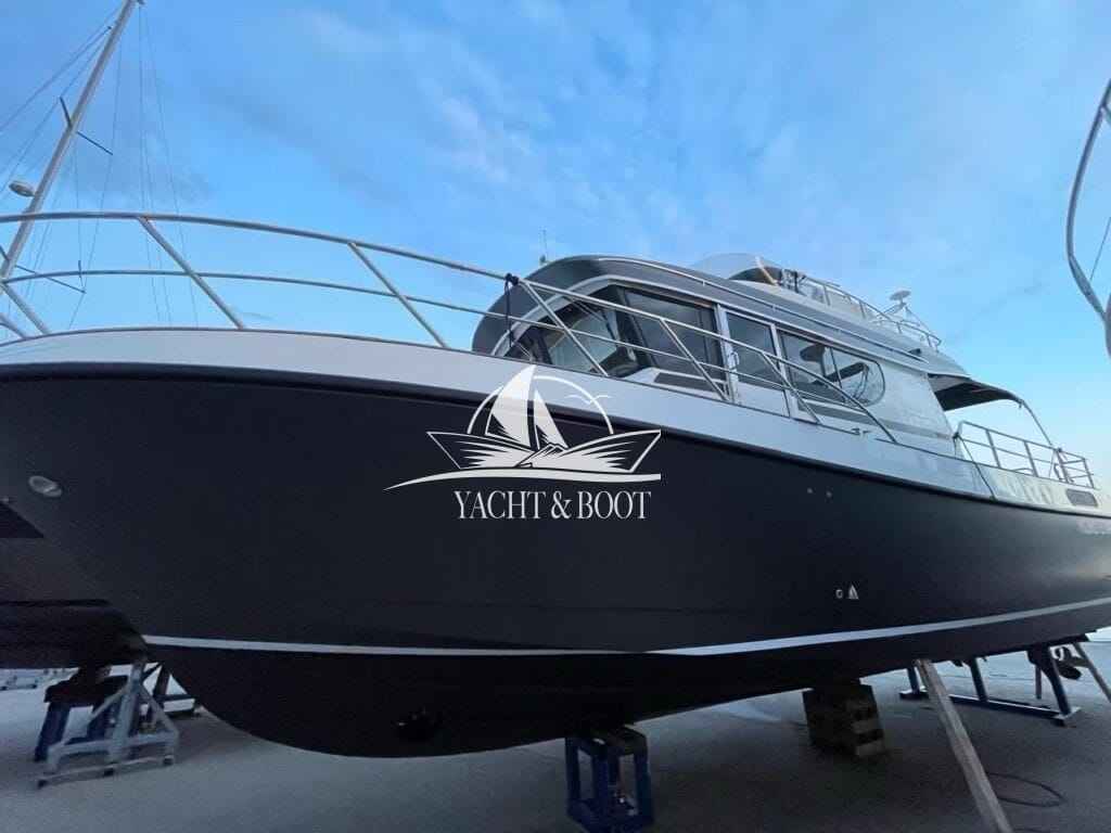 Motorboot Doral 37 PATROL