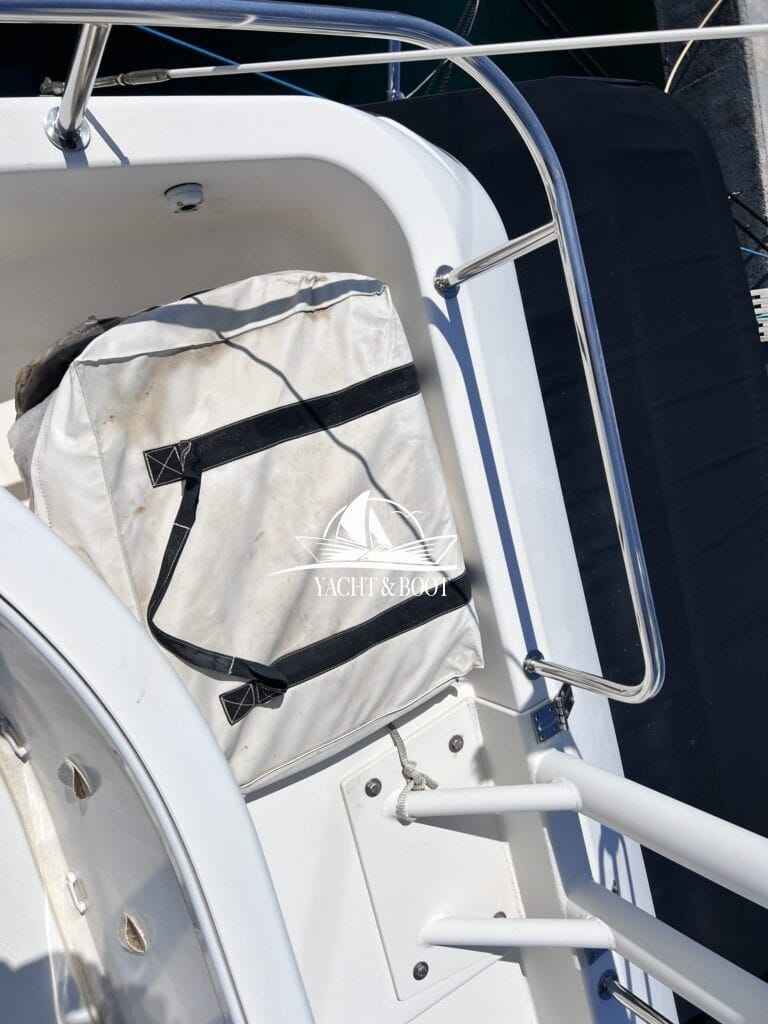 Motorboot Doral 37 PATROL