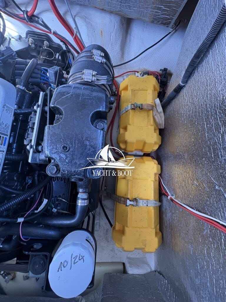 Motorboot Rinker 246 Captiva CC