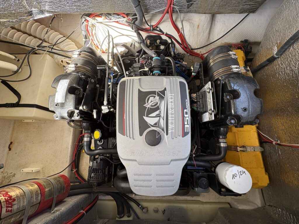 Motorboot Rinker 246 Captiva CC