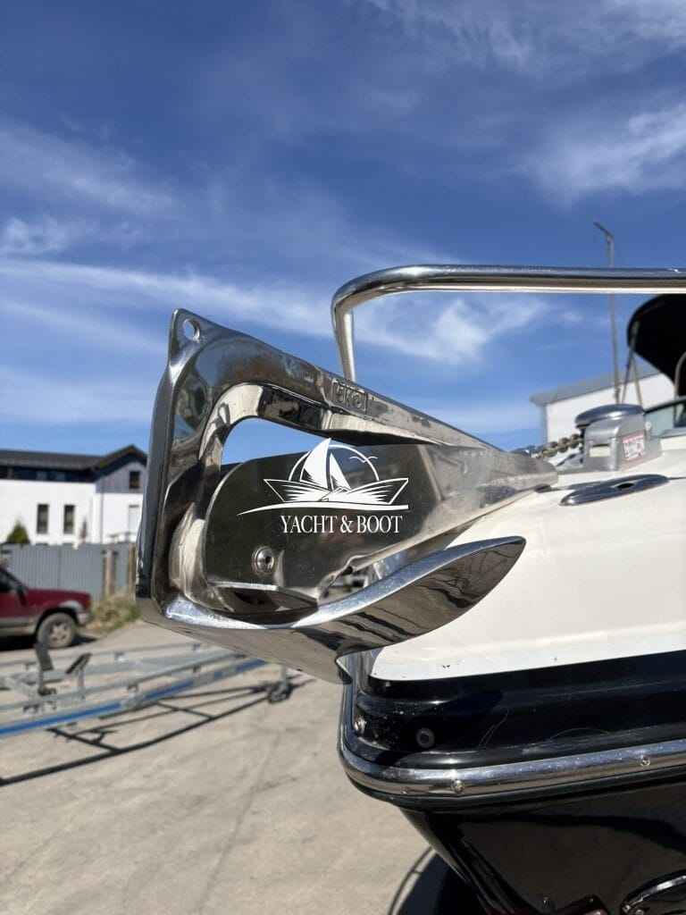 Motorboot Rinker 246 Captiva CC
