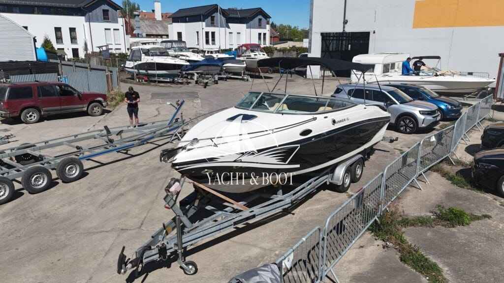 Motorboot Rinker 246 Captiva CC