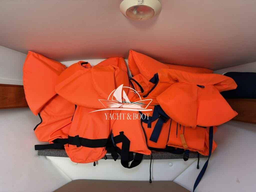 Motorboot Rinker 246 Captiva CC