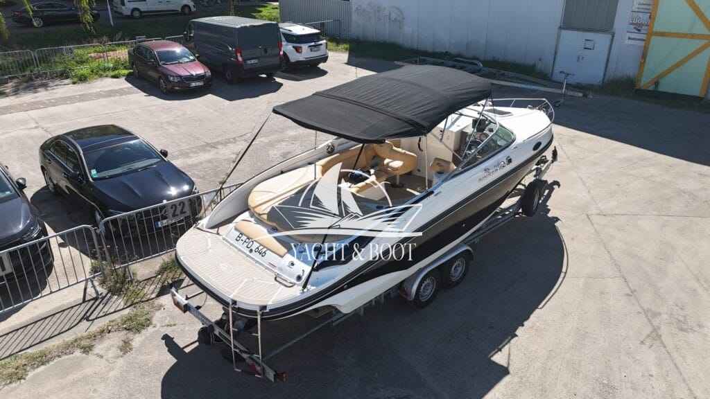 Motorboot Rinker 246 Captiva CC