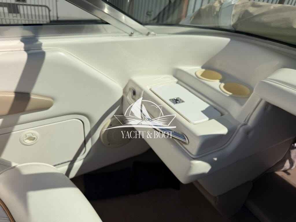 Motorboot Sea Ray CB 200 Signature