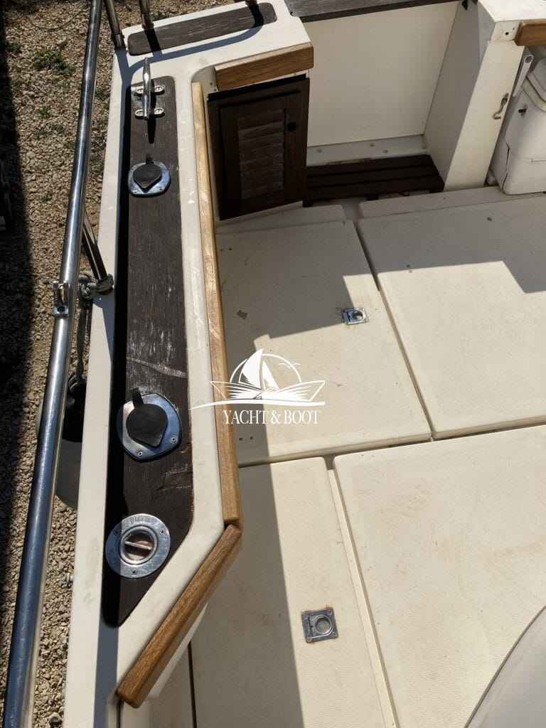 Motorboot Rio 800 Cabin Fish