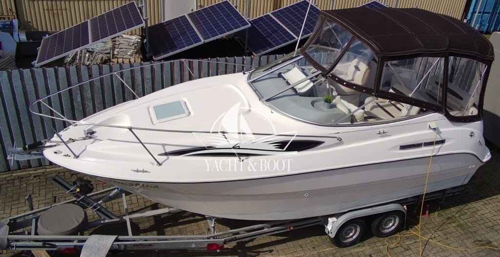 Motorboot Bayliner 245