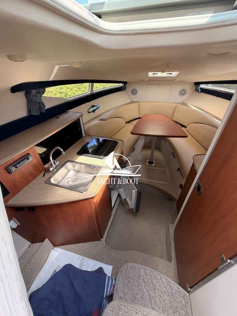 Motorboot Bayliner 265