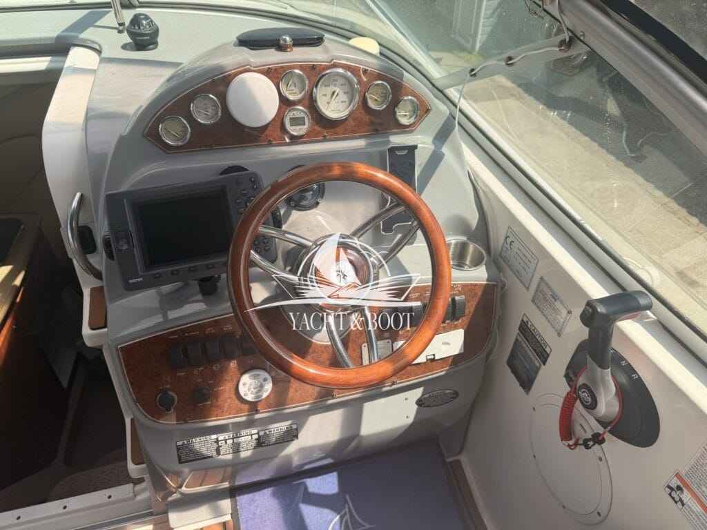 Motorboot Bayliner 265