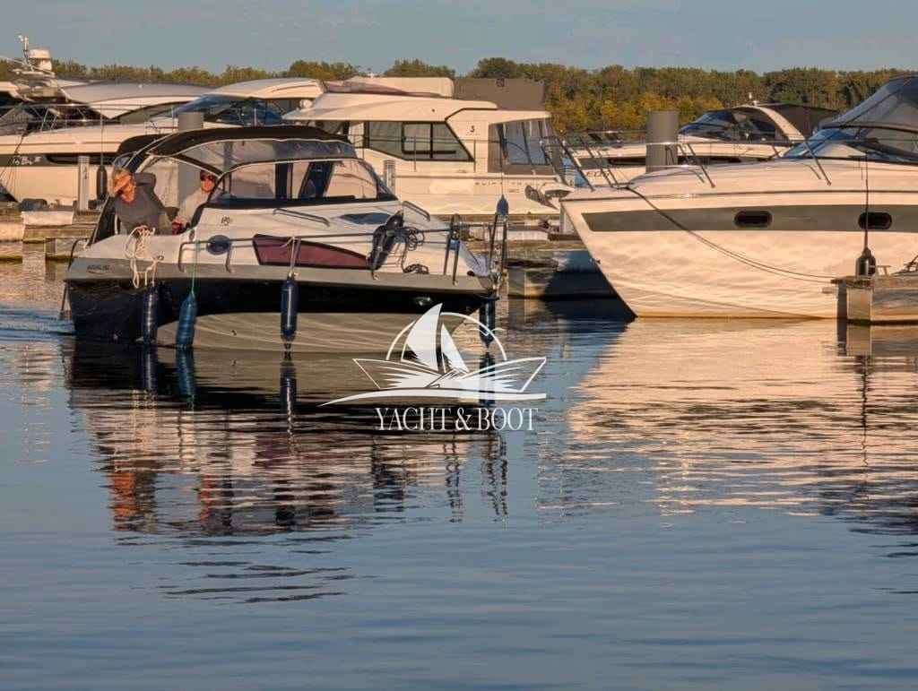 Motorboot Aqualine 690 Cabin