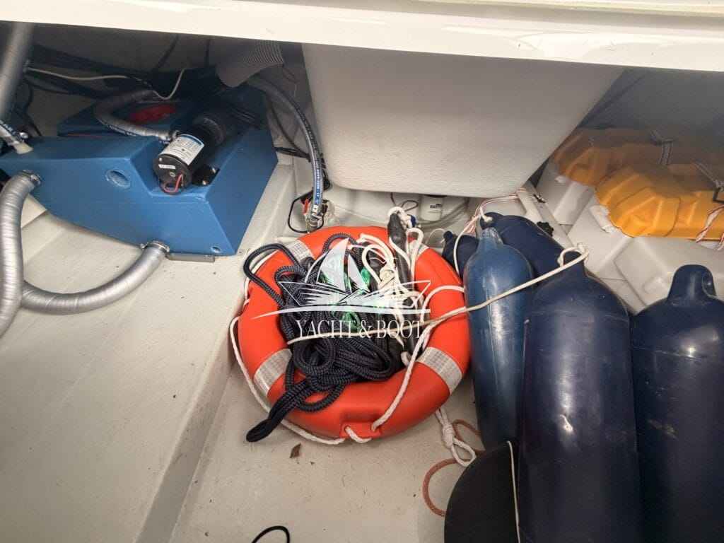 Motorboot Aqualine 690 Cabin