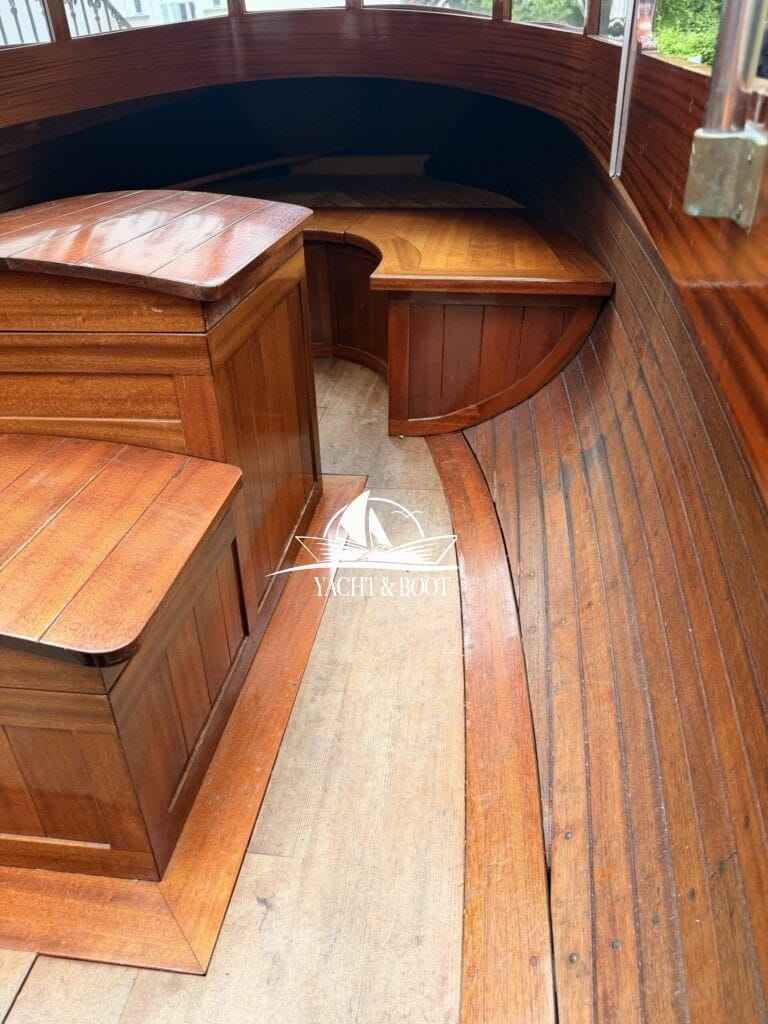 Motorboot Riva Bertel Mockenthum 6.2