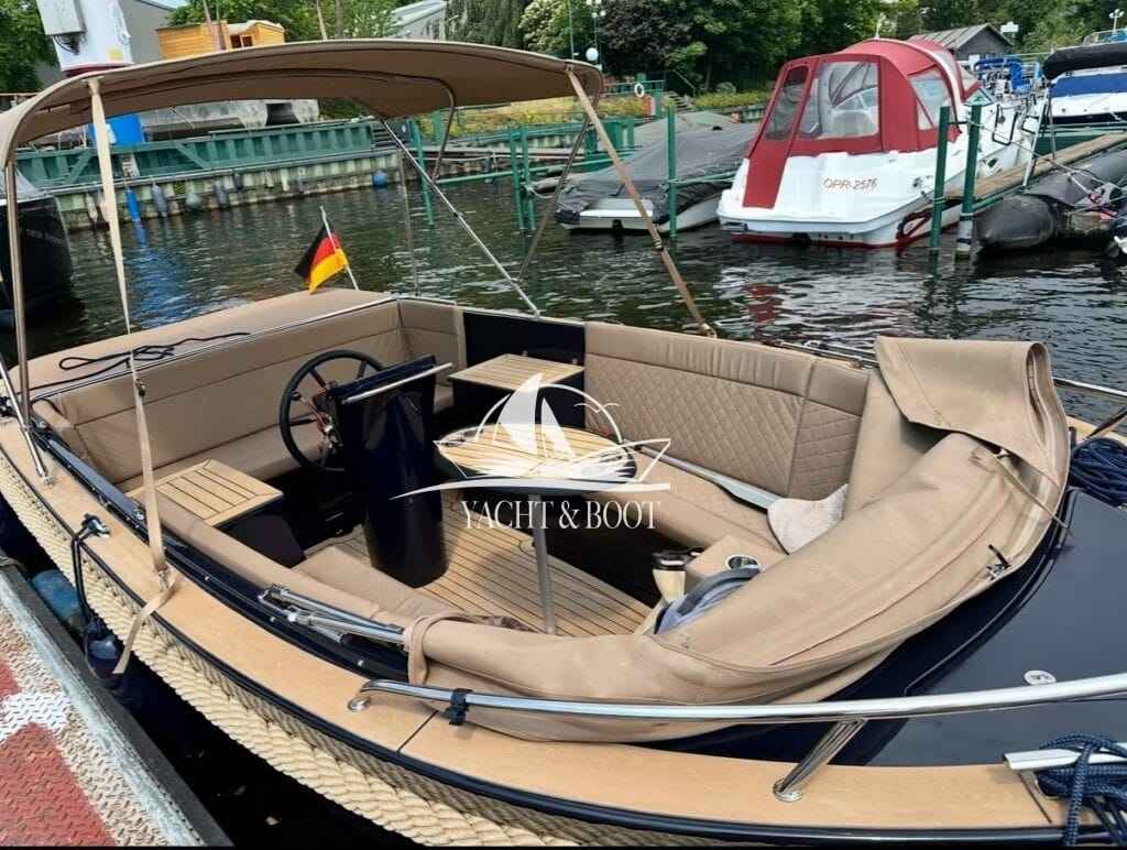 Motorboot Maxima 620 Retro