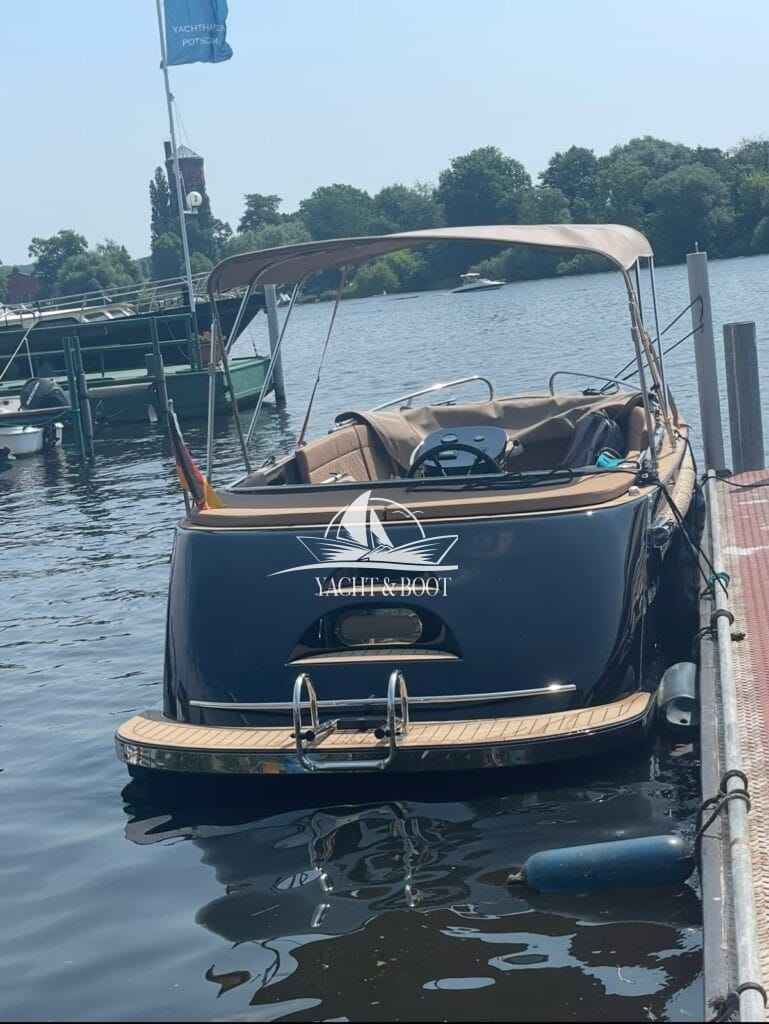 Motorboot Riva 620 Retro