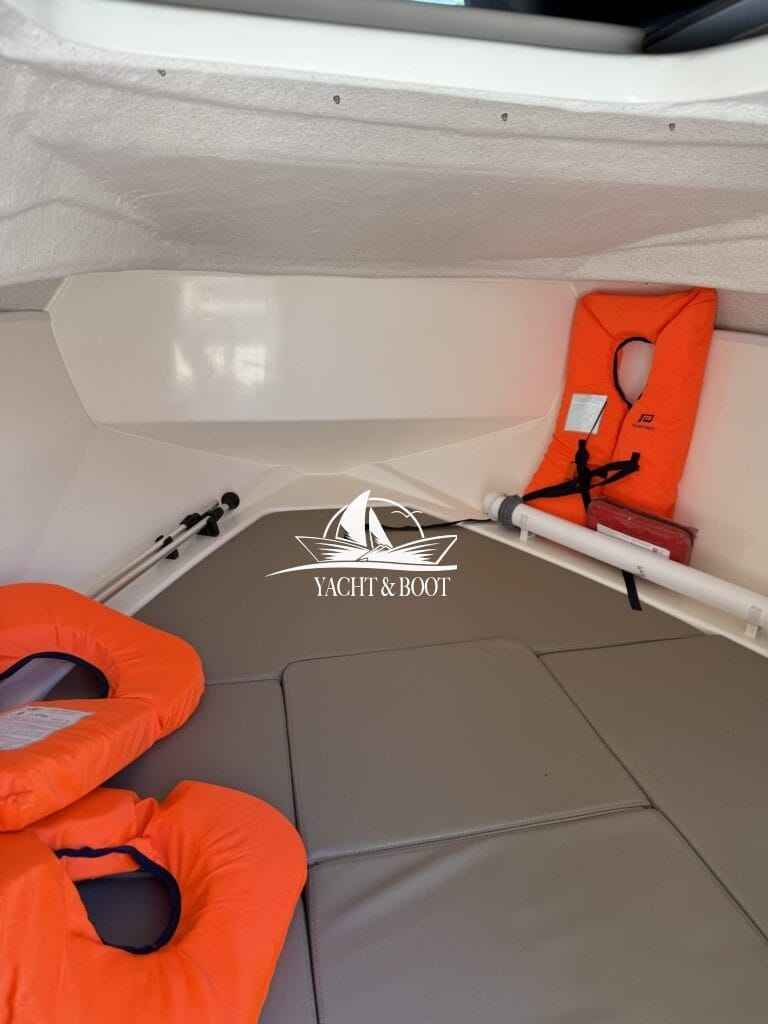 Motorboot Quicksilver 505 Cabin