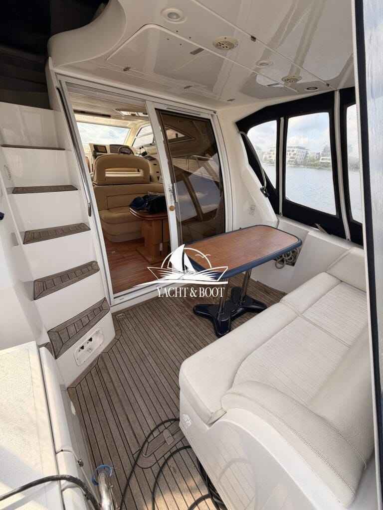 Motorboot Sealine F 34