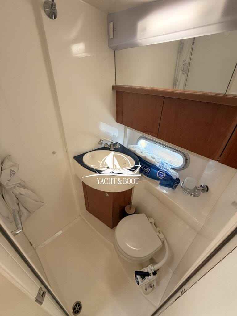 Motorboot Sealine F 34