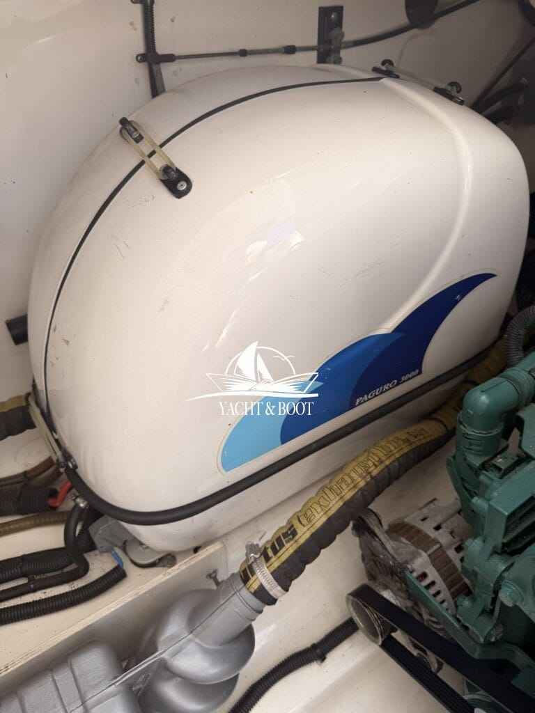 Motorboot Sealine F 34