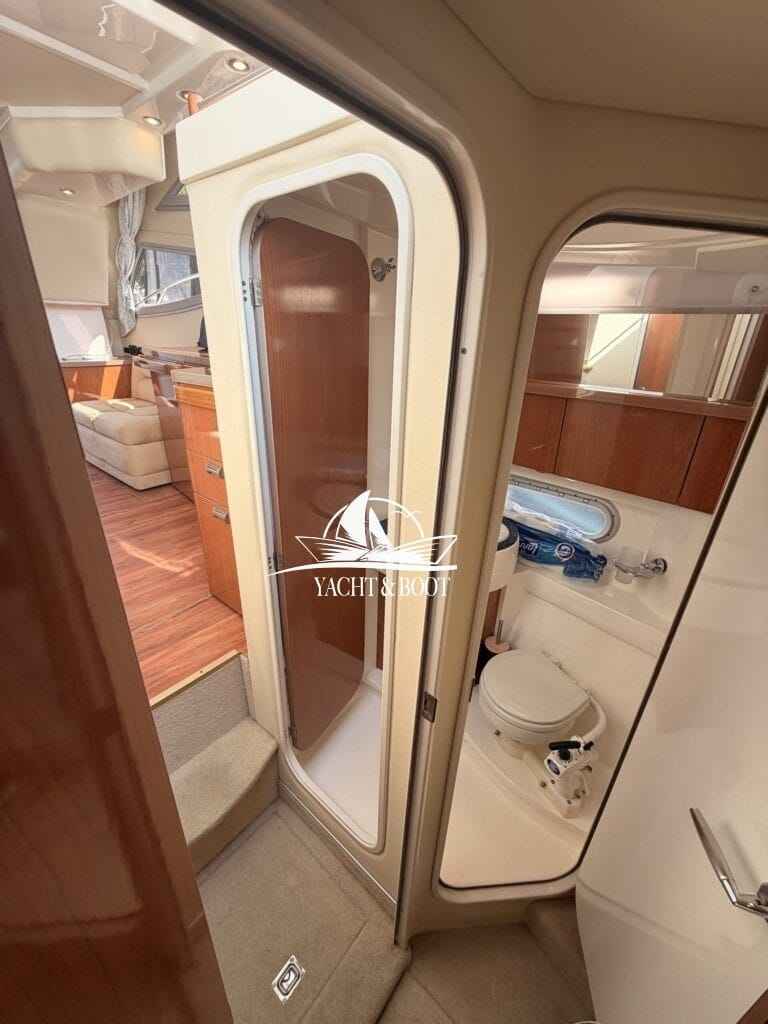 Motorboot Sealine F 34