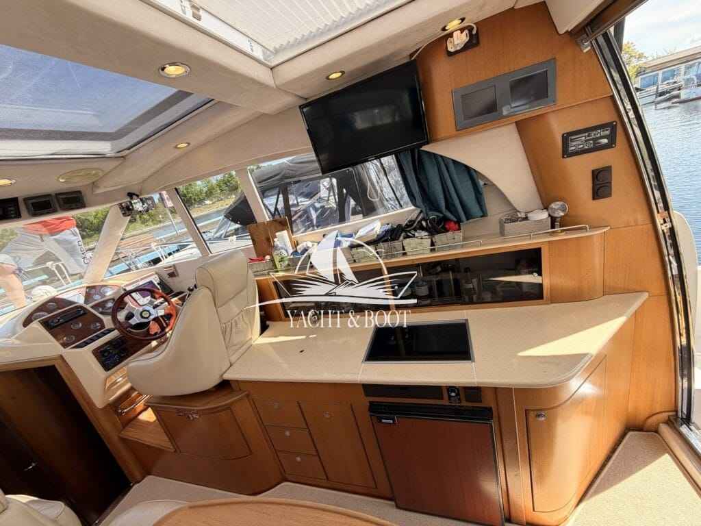 Motorboot Galeon 330 HT