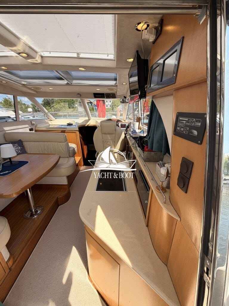 Motorboot Galeon 330 HT
