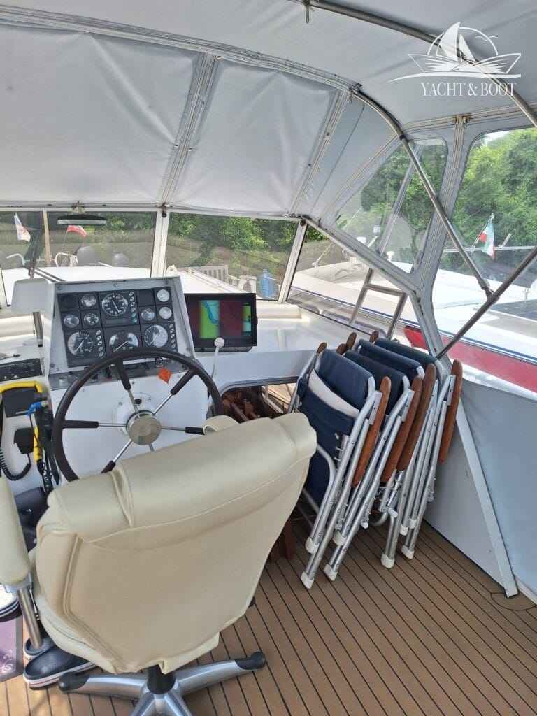 Motorboot Van der Valk 12.0