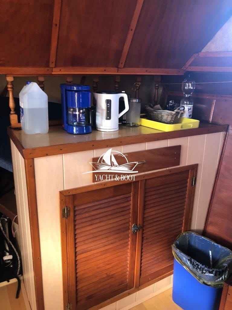 Motorboot holländischer Werftbau Catharina 1350