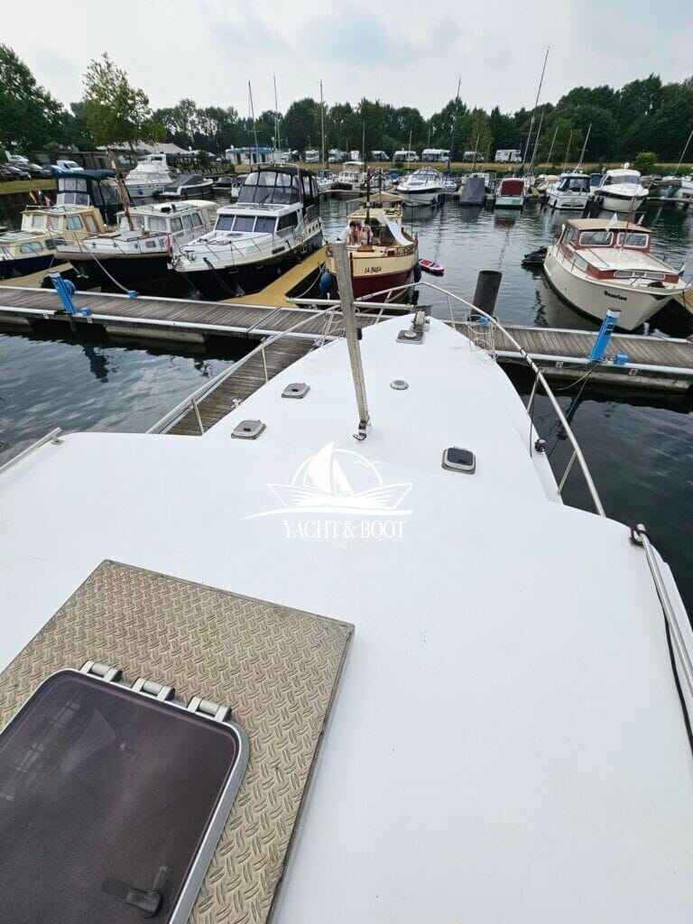 Motorboot holländischer Werftbau Catharina 1350