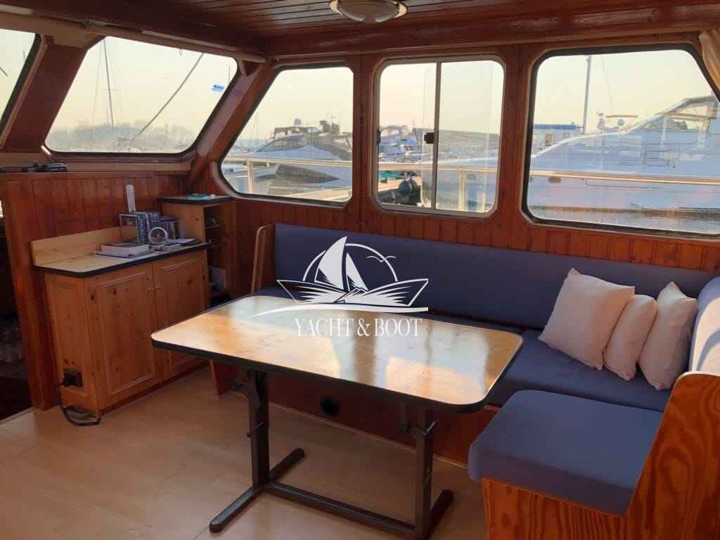 Motorboot holländischer Werftbau Catharina 1350