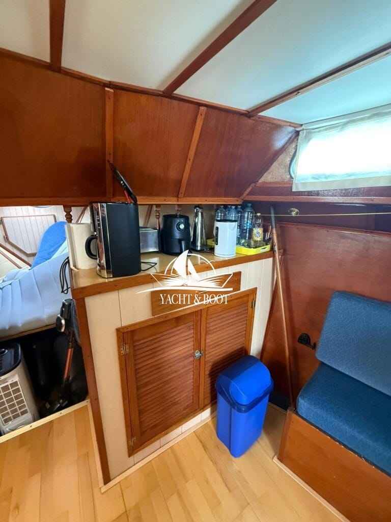 Motorboot holländischer Werftbau Catharina 1350