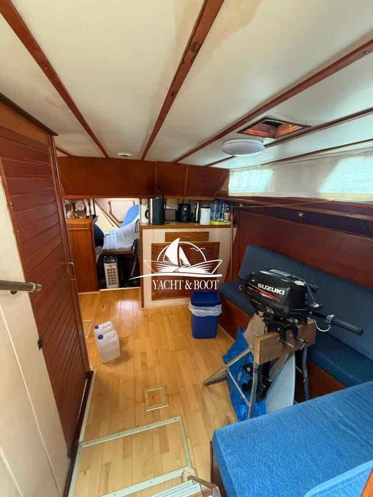 Motorboot holländischer Werftbau Catharina 1350