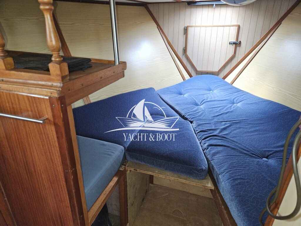 Motorboot holländischer Werftbau Catharina 1350