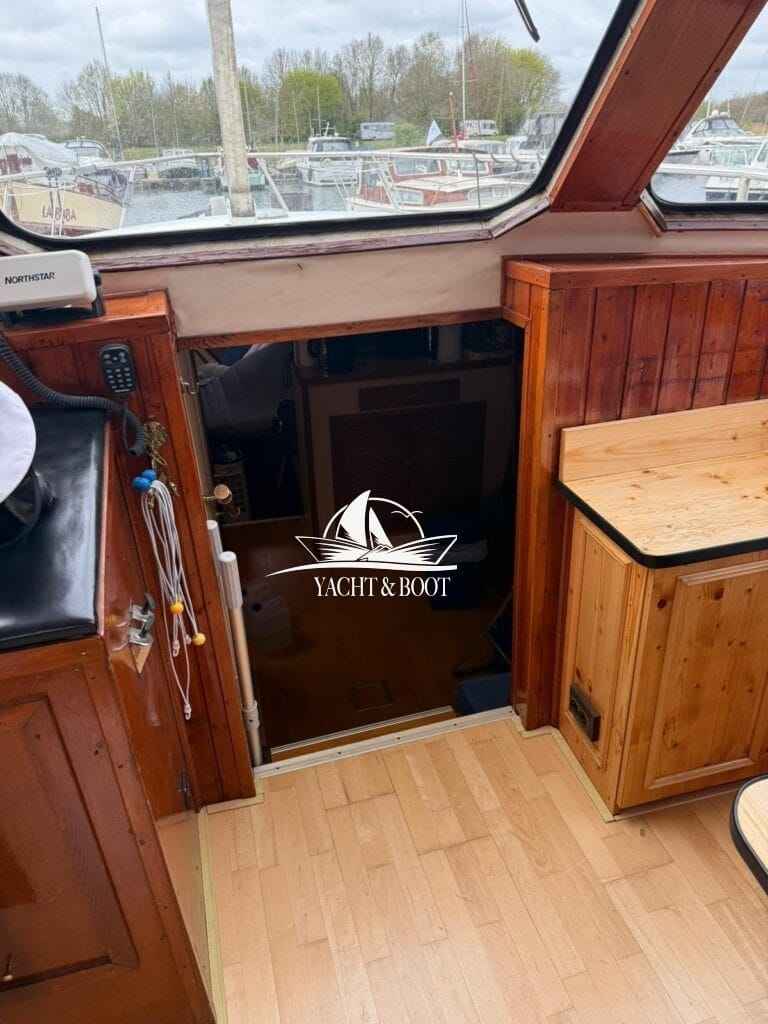 Motorboot holländischer Werftbau Catharina 1350