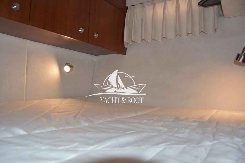 Motorboot Galeon 330 Fly