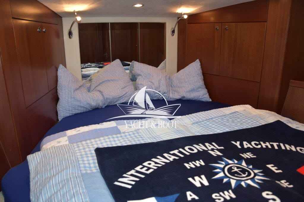 Motorboot Galeon 330 Fly