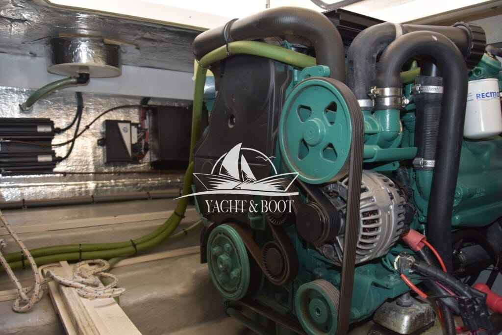 Motorboot Galeon 330 Fly