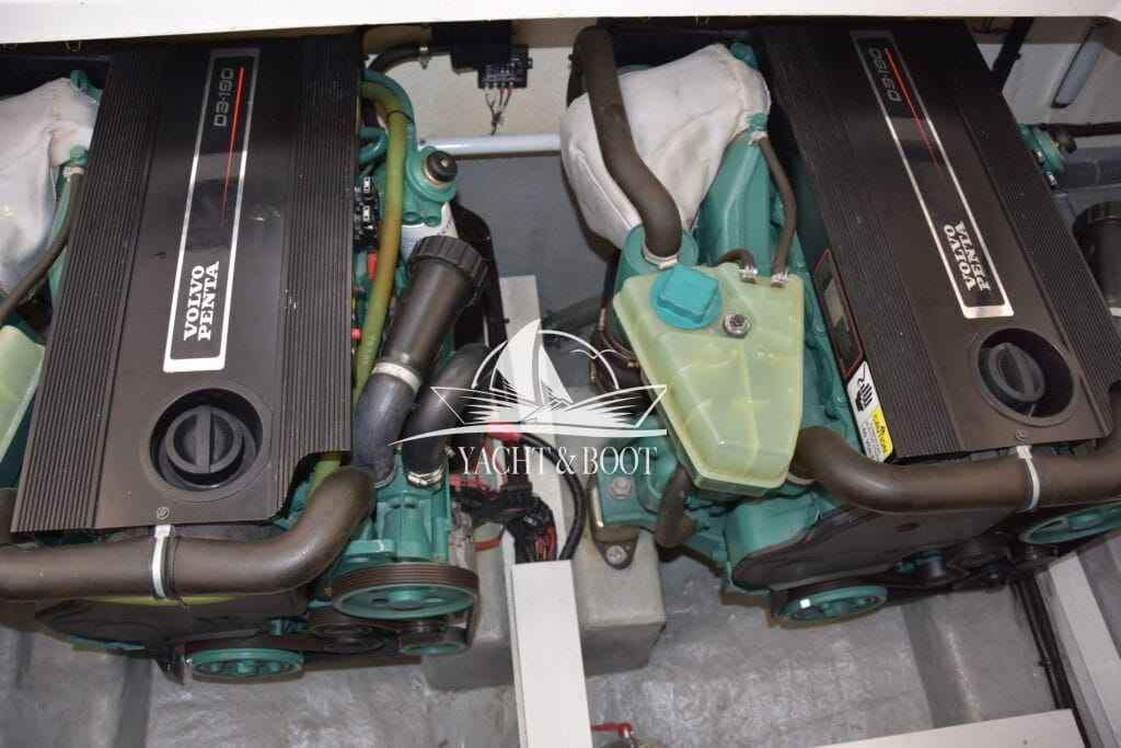 Motorboot Galeon 330 Fly